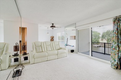 NEW CARPET INSTALLED JAN 21ST Waterfront Serenity & The Ultimate on Tarpon Springs Golf Course in Florida - for sale on GolfHomes.com, golf home, golf lot