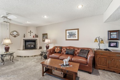 Extremely well taken care of 3 bedroom 2 bath home in The Green on Country Club of Green Valley in Arizona - for sale on GolfHomes.com, golf home, golf lot