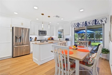 Tired of winter already? Snowbirds, this home is ready for a on Panther Run Golf Club in Florida - for sale on GolfHomes.com, golf home, golf lot