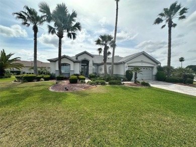 Great 3/2 Hampton Model on the Pond in Tamarron with a view to on Eagle Ridge At Spruce Creek Country Club in Florida - for sale on GolfHomes.com, golf home, golf lot