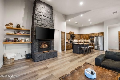Discover this spacious Ranch Cottage with a large two car garage on Talking Rock Golf Club in Arizona - for sale on GolfHomes.com, golf home, golf lot