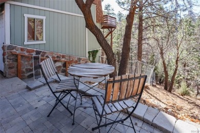 This charming Gambrel-style cabin in the Moonridge section of on Big Bear Mountain Ski and Golf Resort in California - for sale on GolfHomes.com, golf home, golf lot