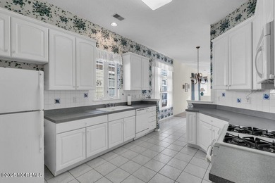 Welcome to Four Seasons!!! This 2-bedroom, 2 bath, 2 car garage on Four Seasons Spa and Country Club in New Jersey - for sale on GolfHomes.com, golf home, golf lot