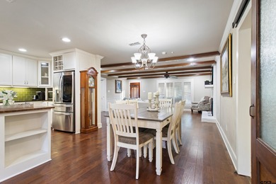 Move-in ready with extensive updates throughout! This on Hide-A-Way Lake Golf Course in Texas - for sale on GolfHomes.com, golf home, golf lot