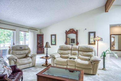 AGENTS SEE REMARKS. This is a rare find!! This one level 3056 sq on Coronado Golf Course in Arkansas - for sale on GolfHomes.com, golf home, golf lot