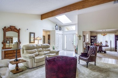 AGENTS SEE REMARKS. This is a rare find!! This one level 3056 sq on Coronado Golf Course in Arkansas - for sale on GolfHomes.com, golf home, golf lot
