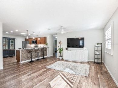 *EXCEPTIONAL* Absolutely beautiful villa in The Villages of St on The Links of Spruce Creek in Florida - for sale on GolfHomes.com, golf home, golf lot