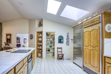 AGENTS SEE REMARKS. This is a rare find!! This one level 3056 sq on Coronado Golf Course in Arkansas - for sale on GolfHomes.com, golf home, golf lot