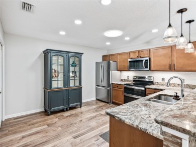*EXCEPTIONAL* Absolutely beautiful villa in The Villages of St on The Links of Spruce Creek in Florida - for sale on GolfHomes.com, golf home, golf lot
