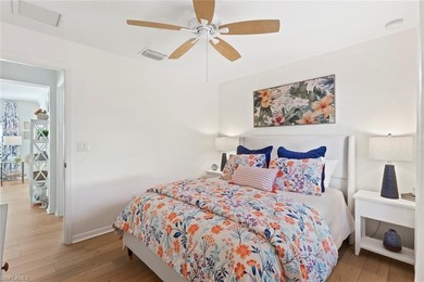 Tired of winter already? Snowbirds, this home is ready for a on Panther Run Golf Club in Florida - for sale on GolfHomes.com, golf home, golf lot