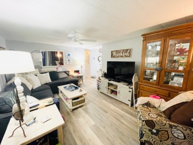 GOLF CART & SOME FURNISHINGS INCLUDED WITH THE HOME!!! This home on Lone Palm Golf Club in Florida - for sale on GolfHomes.com, golf home, golf lot
