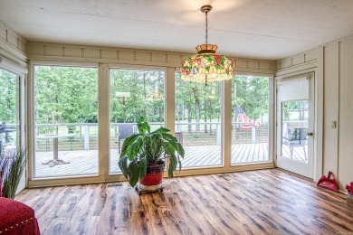 AGENTS SEE REMARKS. This is a rare find!! This one level 3056 sq on Coronado Golf Course in Arkansas - for sale on GolfHomes.com, golf home, golf lot