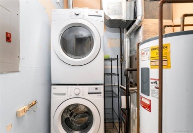 Enjoy country club living @ It's best!! Resort style living in on Birchwood at Spring Lake in New York - for sale on GolfHomes.com, golf home, golf lot