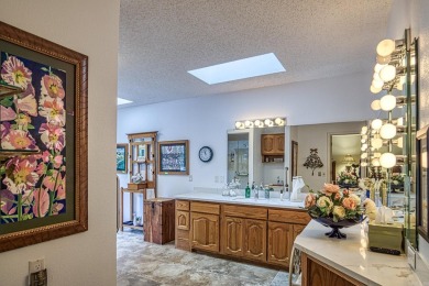 AGENTS SEE REMARKS. This is a rare find!! This one level 3056 sq on Coronado Golf Course in Arkansas - for sale on GolfHomes.com, golf home, golf lot