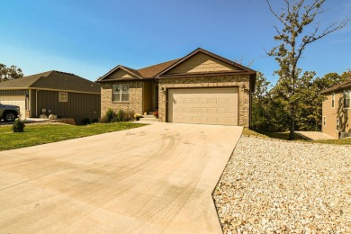 Welcome Home to 343 Cedar GladeDrive located in StoneBridge on Ledgestone Country Club and Golf Course in Missouri - for sale on GolfHomes.com, golf home, golf lot