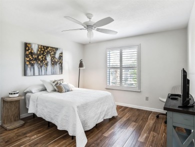 *EXCEPTIONAL* Absolutely beautiful villa in The Villages of St on The Links of Spruce Creek in Florida - for sale on GolfHomes.com, golf home, golf lot