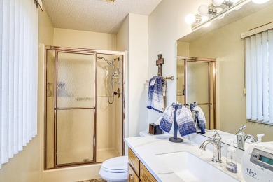AGENTS SEE REMARKS. This is a rare find!! This one level 3056 sq on Coronado Golf Course in Arkansas - for sale on GolfHomes.com, golf home, golf lot