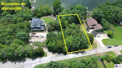 Build your dream home on this beautiful lot on Doe Valley Lake! on Doe Valley Country Club in Kentucky - for sale on GolfHomes.com, golf home, golf lot