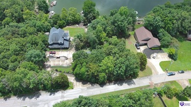 Build your dream home on this beautiful lot on Doe Valley Lake! on Doe Valley Country Club in Kentucky - for sale on GolfHomes.com, golf home, golf lot