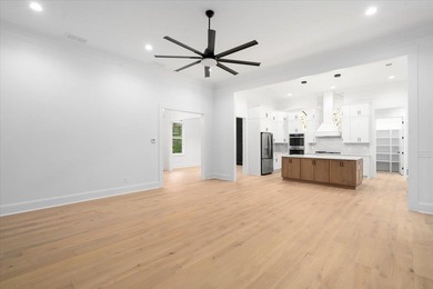 Experience a perfect blend of Luxury, comfort and breathtaking on Harbor Club Golf and Country Club in Georgia - for sale on GolfHomes.com, golf home, golf lot