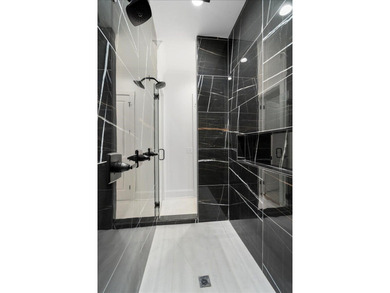 Experience a perfect blend of Luxury, comfort and breathtaking on Harbor Club Golf and Country Club in Georgia - for sale on GolfHomes.com, golf home, golf lot