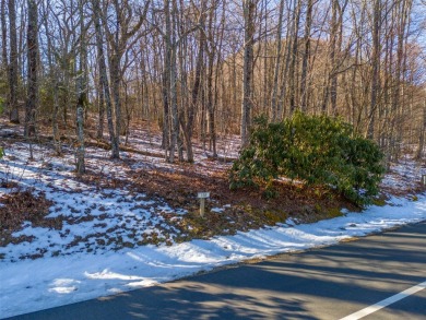 Excellent opportunity to own a home site that offers both on Old Edwards Club in North Carolina - for sale on GolfHomes.com, golf home, golf lot