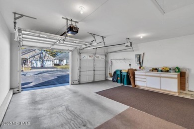 Welcome to Four Seasons!!! This 2-bedroom, 2 bath, 2 car garage on Four Seasons Spa and Country Club in New Jersey - for sale on GolfHomes.com, golf home, golf lot