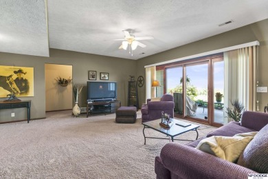 Lisa McGuire Kelly, M: , lmkelly,   - Gorgeous Brick Ranch home on Iron Horse Golf Club in Nebraska - for sale on GolfHomes.com, golf home, golf lot