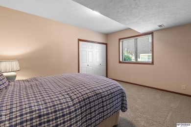 Lisa McGuire Kelly, M: , lmkelly,   - Gorgeous Brick Ranch home on Iron Horse Golf Club in Nebraska - for sale on GolfHomes.com, golf home, golf lot