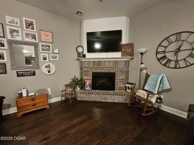 Charming Newer Home in Neosho, MO - Built in 2017. Perfect on Neosho Municipal Golf Course in Missouri - for sale on GolfHomes.com, golf home, golf lot