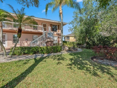 Paradise awaits in this beautiful 2 bedroom 2 bathroom Naples on Hammock Bay in Florida - for sale on GolfHomes.com, golf home, golf lot