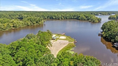 Fully furnished and move-in ready! This beautifully remodeled on Tanglewood Shores Golf Club in Virginia - for sale on GolfHomes.com, golf home, golf lot