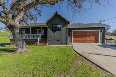 Just as charming as can be! Vaulted ceilings with an open floor on La Contenta Golf Course in California - for sale on GolfHomes.com, golf home, golf lot