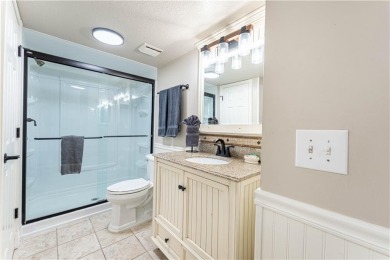 Welcome To Your Next Investment! This Fabulous, Updated Townhome on Bella Vista - Metfield Golf Complex and Country Club in Arkansas - for sale on GolfHomes.com, golf home, golf lot