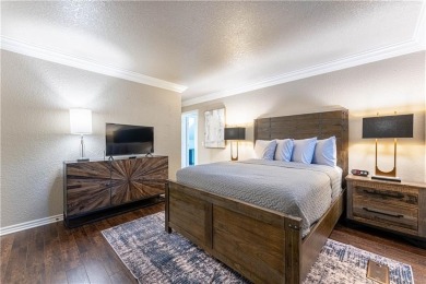 Welcome To Your Next Investment! This Fabulous, Updated Townhome on Bella Vista - Metfield Golf Complex and Country Club in Arkansas - for sale on GolfHomes.com, golf home, golf lot