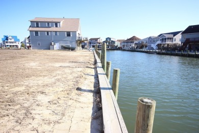 3/1443 Location, Location, Location! One of the best waterfront on Captains Cove Golf and Yacht Club in Virginia - for sale on GolfHomes.com, golf home, golf lot