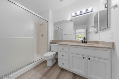Beautifully updated 2BD/2BA townhome in Sun City Summerlin, Las on Eagle Crest Golf Club in Nevada - for sale on GolfHomes.com, golf home, golf lot