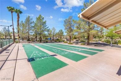 Beautifully updated 2BD/2BA townhome in Sun City Summerlin, Las on Eagle Crest Golf Club in Nevada - for sale on GolfHomes.com, golf home, golf lot