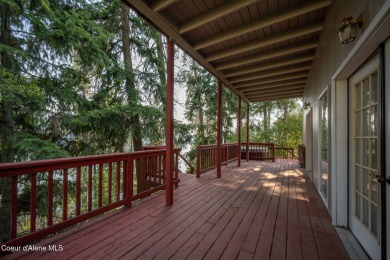 Avondale Lakefront Living! Perfectly situated on the tranquil on Avondale Golf and Tennis Club in Idaho - for sale on GolfHomes.com, golf home, golf lot