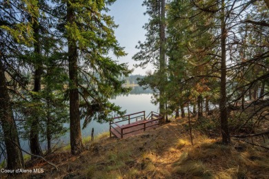 Avondale Lakefront Living! Perfectly situated on the tranquil on Avondale Golf and Tennis Club in Idaho - for sale on GolfHomes.com, golf home, golf lot