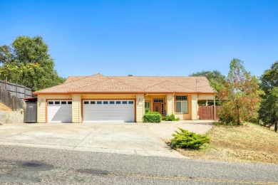 This stunning single-level home boasts a spacious layout on The Club at Copper Valley Golf Course in California - for sale on GolfHomes.com, golf home, golf lot