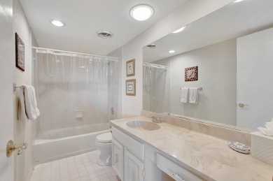 BRIDGEWOOD  2 BED 2 BATH CORNER UNIT. THE VILLAGE OF BRIDGEWOOD on Boca West Golf and Country Club in Florida - for sale on GolfHomes.com, golf home, golf lot