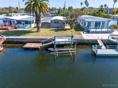 MOVE IN READY! Located on one of the most widest and deepest on Beacon Woods Golf Club in Florida - for sale on GolfHomes.com, golf home, golf lot