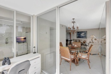 BRIDGEWOOD  2 BED 2 BATH CORNER UNIT. THE VILLAGE OF BRIDGEWOOD on Boca West Golf and Country Club in Florida - for sale on GolfHomes.com, golf home, golf lot