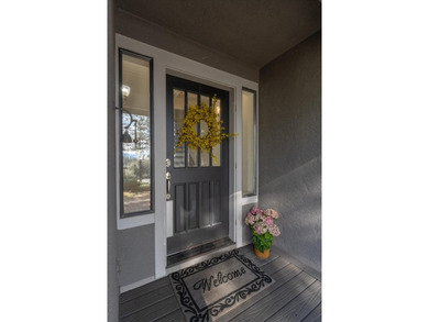 Beautiful 2476sf (4 bedroom/2.5 bath) 2-story mountain home with on Forest Meadows Golf Course in California - for sale on GolfHomes.com, golf home, golf lot