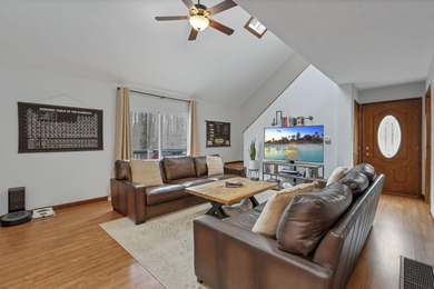 Move-in ready & beautifully maintained 3-bed/2-bath home offers on Hide-A-Way Hills Golf Club in Ohio - for sale on GolfHomes.com, golf home, golf lot