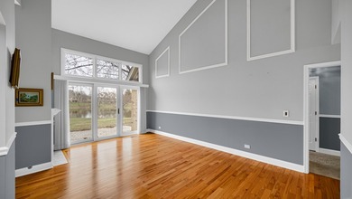 **Unveil the charm of this exquisite RANCH townhouse nestled in on Crystal Tree Golf and Country Club in Illinois - for sale on GolfHomes.com, golf home, golf lot