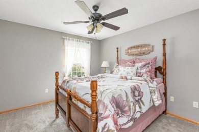 Welcome to this move-in ready 2-bedroom, 1.5-bathroom corner on Otter Creek Golf Course in Iowa - for sale on GolfHomes.com, golf home, golf lot