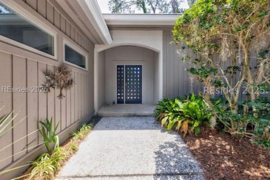 This three bedroom, 2 bathroom home sits on a quiet cul-de-sac on Moss Creek Golf Club in South Carolina - for sale on GolfHomes.com, golf home, golf lot