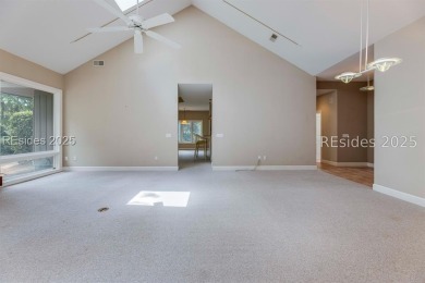 This three bedroom, 2 bathroom home sits on a quiet cul-de-sac on Moss Creek Golf Club in South Carolina - for sale on GolfHomes.com, golf home, golf lot